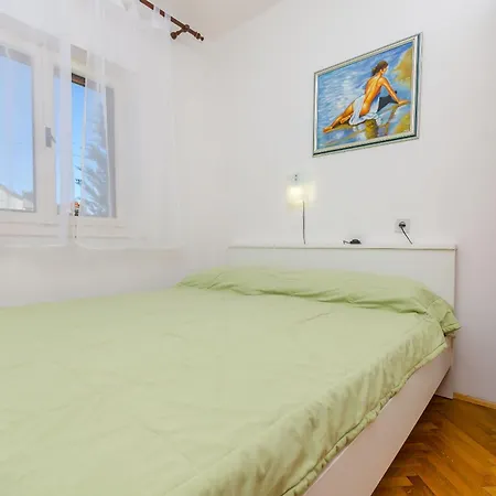 Pine Haven * 特罗吉尔